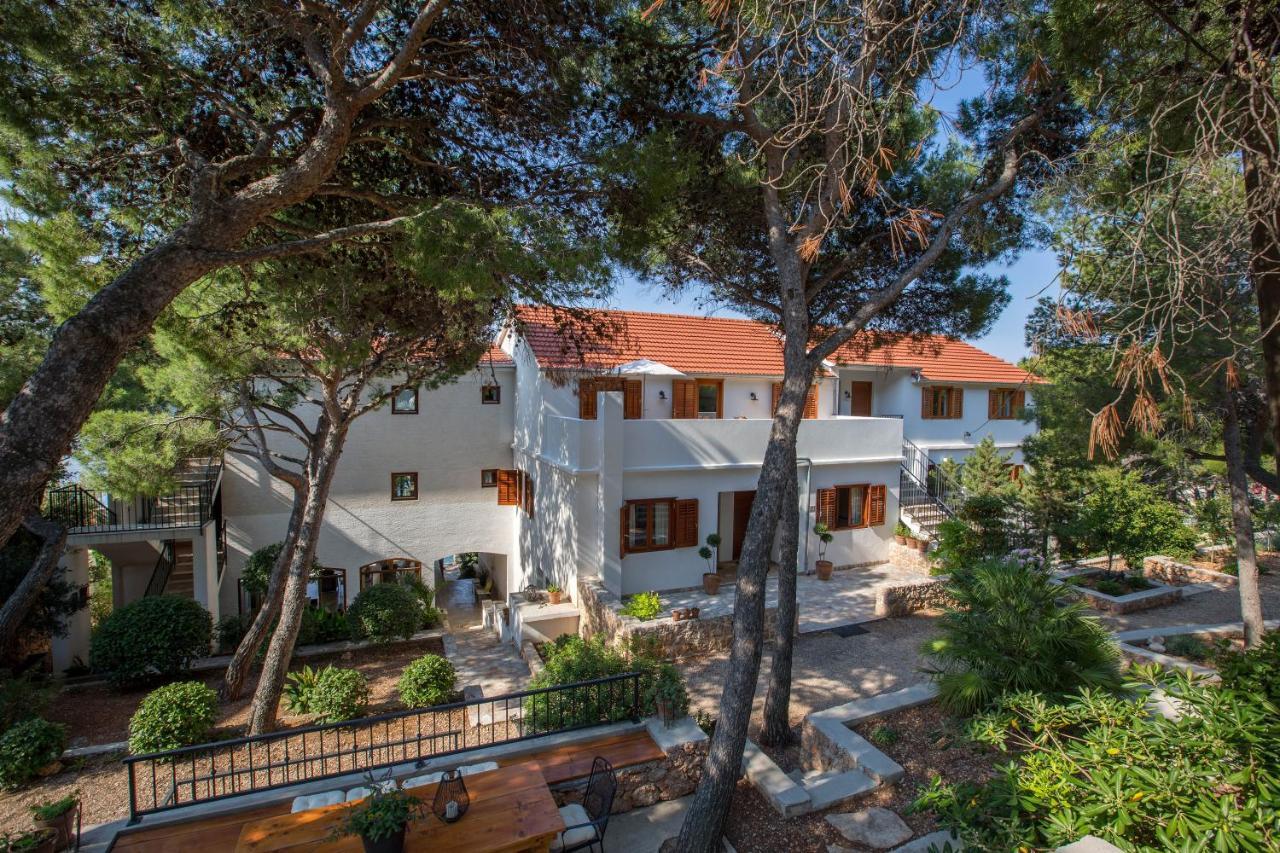 Villa Pod Borom Sveta Nedelja  Exterior foto